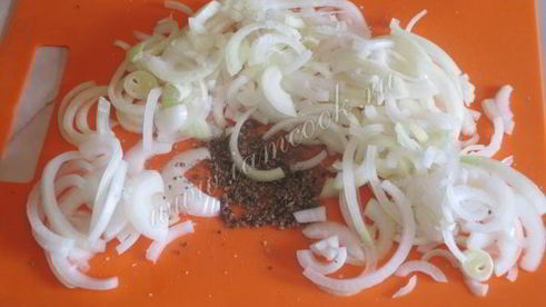 шашлык из свиной шейки с луком