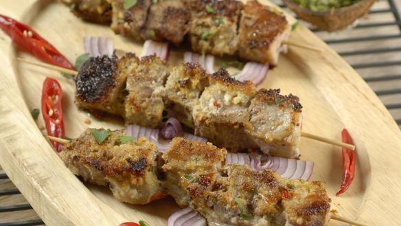 Рецепт Свиные шашлыки в кокосовой стружке