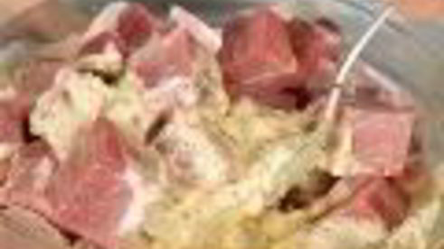 свиные шашлыки в кокосовой стружке