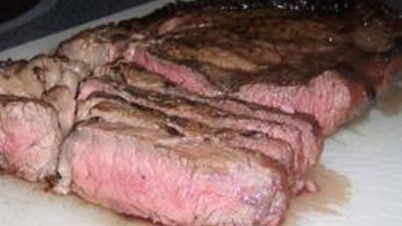 Рецепт Говяжий стейк на гриле с чесноком, имбирем и апельсинами