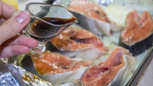 стейк из горбуши в духовке