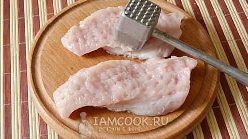 стейк из индейки на сковороде