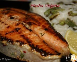 Стейк из семги на гриле