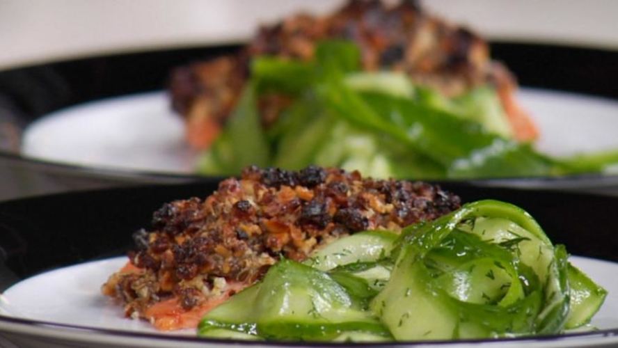 Рецепт стейк из семги с грецким орехом