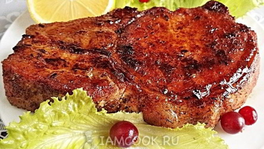 Рецепт стейк из свинины на кости