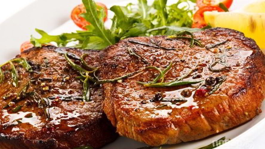 Рецепт стейк из свинины на косточке