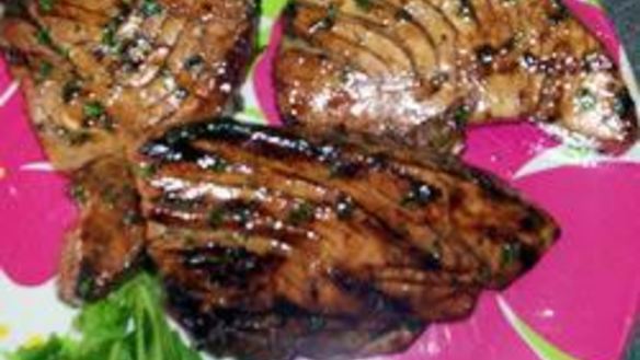 Рецепт Стейк из тунца в медовой глазури на гриле