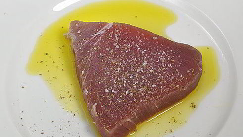 стейк из тунца