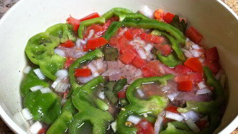 стейк особый в овощном маринаде