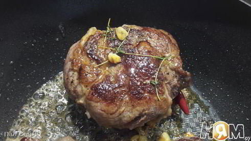 стейк рибай с прожаркой medium rare