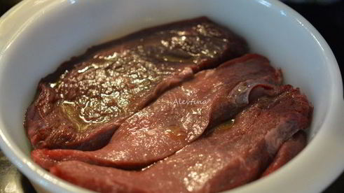 стейк в лаймовом маринаде