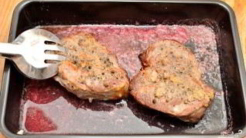 стейк в винном соусе