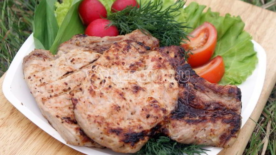 Рецепт стейки из свинины на гриле