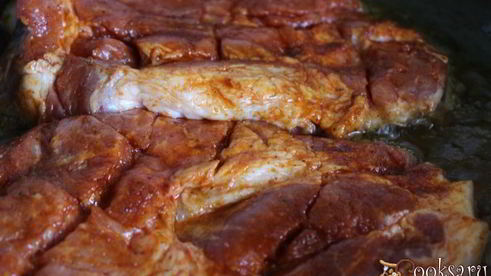 свиные стейки в паприке