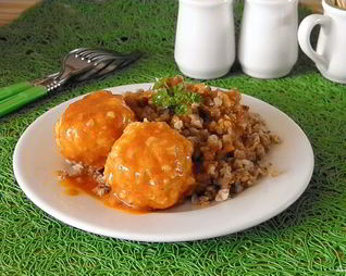 Куриные тефтели с подливкой