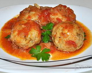 Рыбные тефтели в томатном соусе