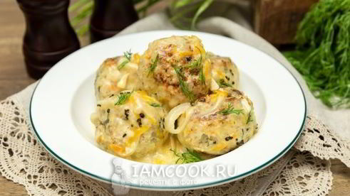 тефтели из индейки в сметанном соусе