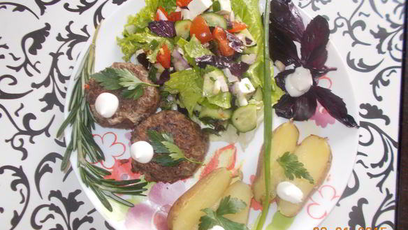 Рецепт Тефтели из красного риса, запеченные в духовке