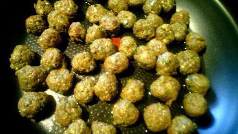 тефтели из сардин в соусе