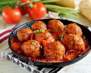 Тефтели с подливкой на сковороде