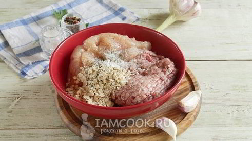 тефтели с подливкой на сковороде