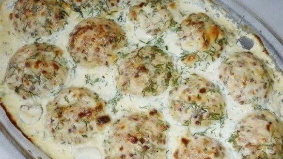 Рецепт Тефтели в духовке со сметаной