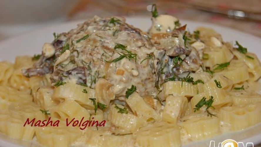 Рецепт тефтели в грибном соусе с сыром
