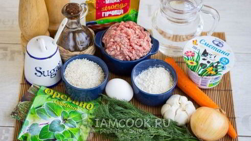 тефтели в сметанно-томатном соусе