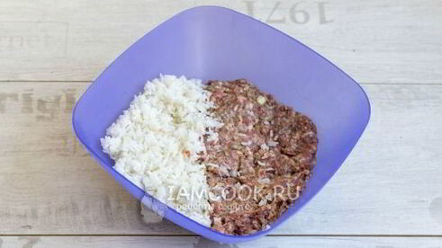 тефтели в сметанно-томатном соусе