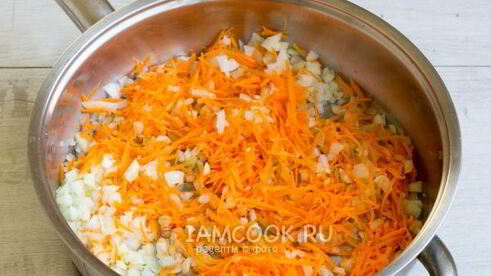 тефтели в сметанно-томатном соусе