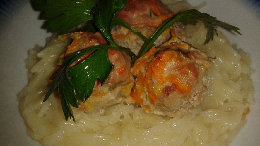 Рецепт запеченные тефтельки в сметанном соусе