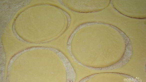 Рецепт Тесто для вареников с капустой