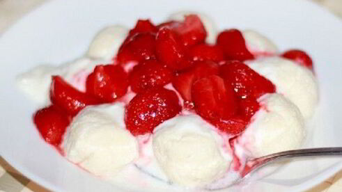 тесто на вареники с клубникой