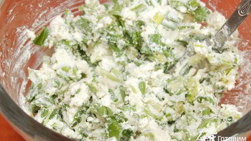 вареники из ржаного теста с творогом и черемшой