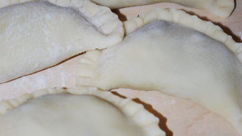 вареники с капустой и маслятами