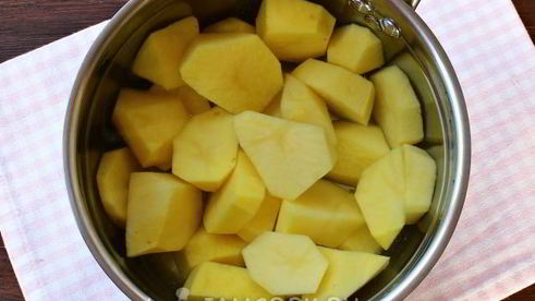 вареники с картошкой и лесными грибами