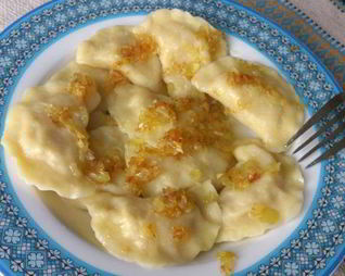 Вареники с квашеной капустой и картошкой