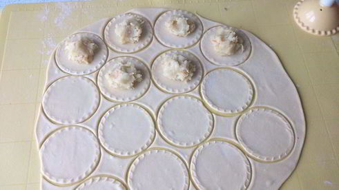 вареники с квашеной капустой и картошкой