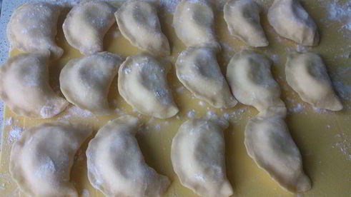 вареники с квашеной капустой и картошкой