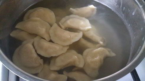 вареники с квашеной капустой и картошкой