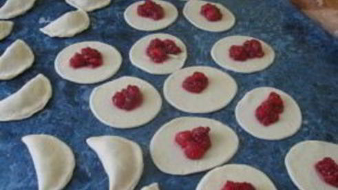 вареники с малиной