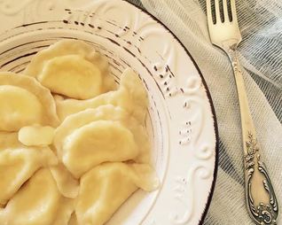 Вареники с сулугуни