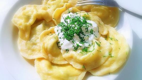 Рецепт Вареники с творогом и зеленым луком