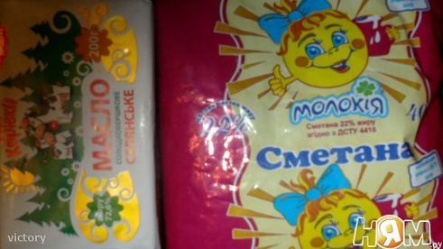 вареники с вишней и вишневым соусом