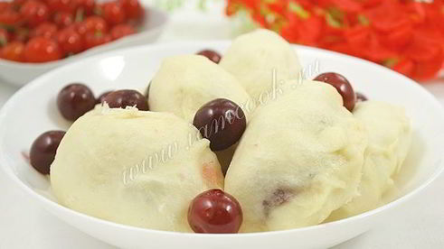 вареники с вишней в мультиварке