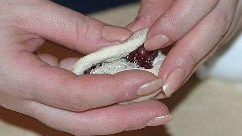 вареники с вишней