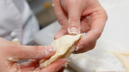 вареники с яблоком и корицей