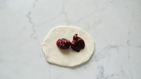 вареники с замороженной вишней