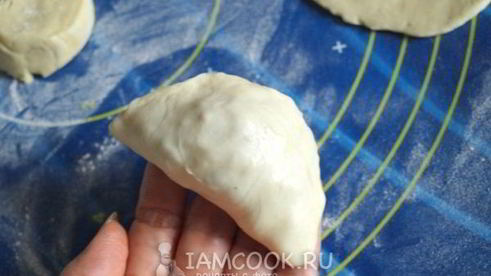 вареники с жареной капустой