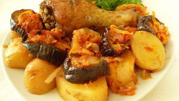 Рецепт Куриное жаркое с баклажанами и картофелем